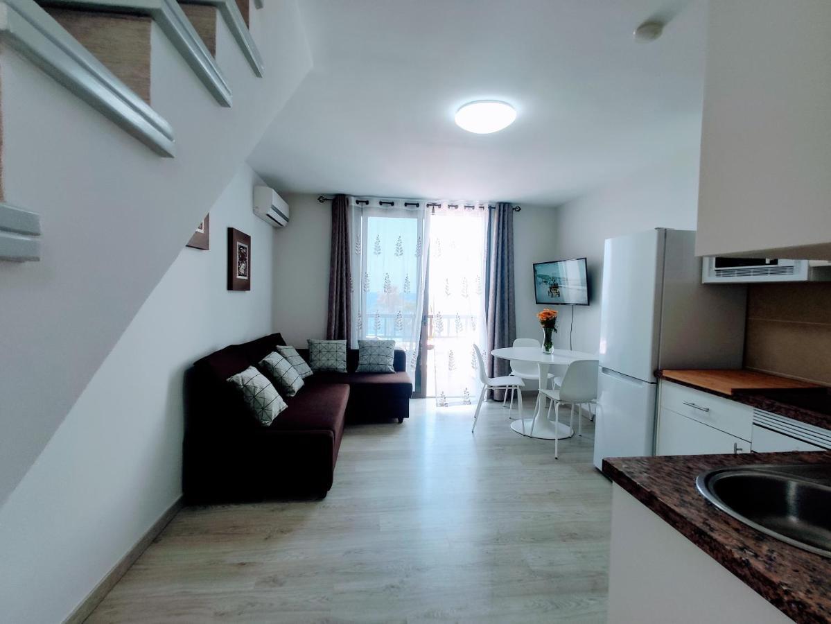 Parque Santiago 2 Ocean View Apartment Арона Екстериор снимка